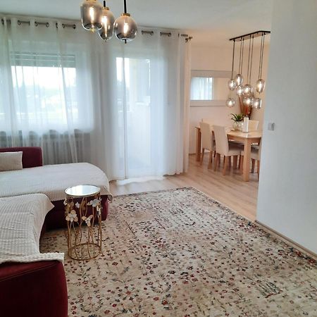 Moderne 3Zimmer Wohnung, In Koenigsbrunn Bei Augsburg Exterior foto